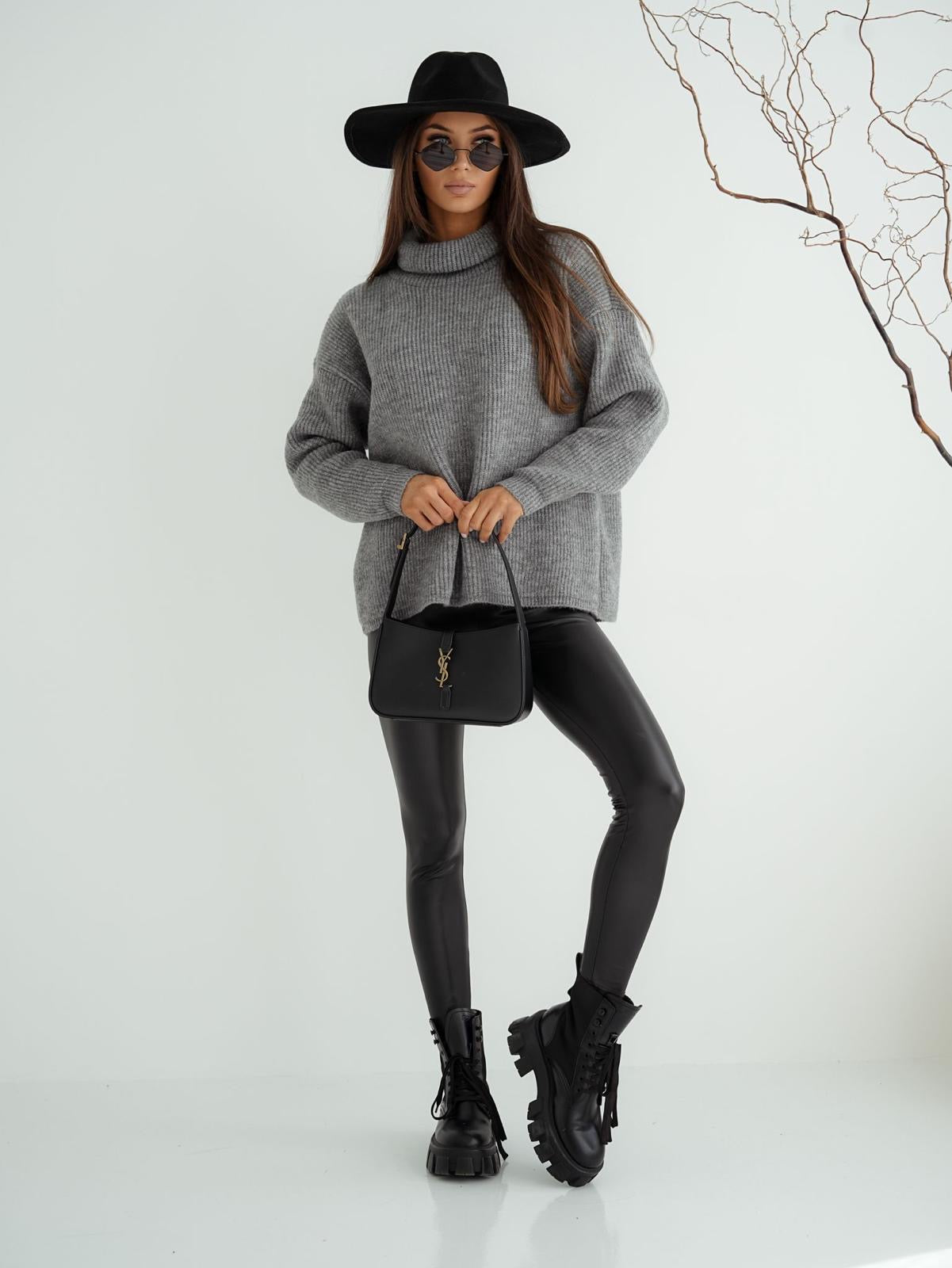 PELĒKS ADĪTS VILNAS DŽEMPERIS AR AUGSTU APKAKLI