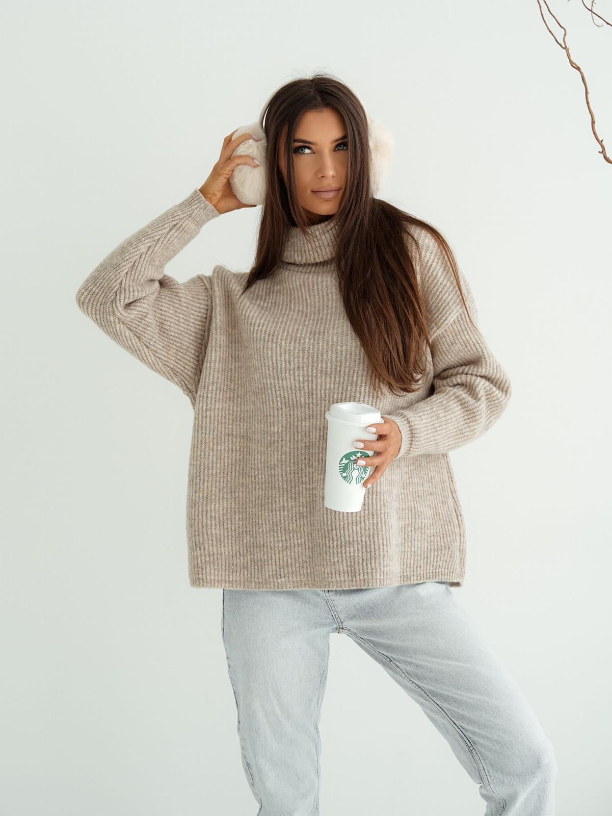 BĒŠS ADĪTS VILNAS DŽEMPERIS AR AUGSTU APKAKLI