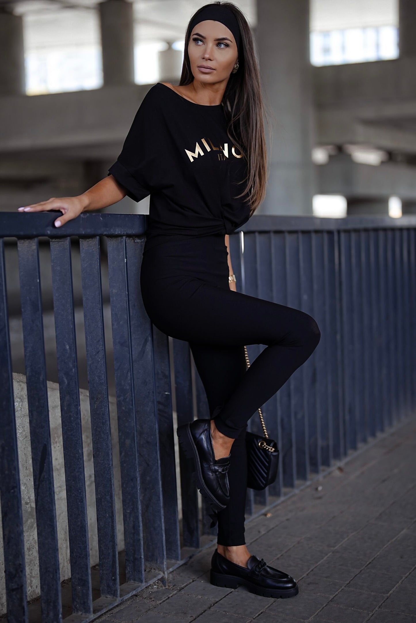 MELNI LEGINGI "SHAPE" AR BANTĪTĒM