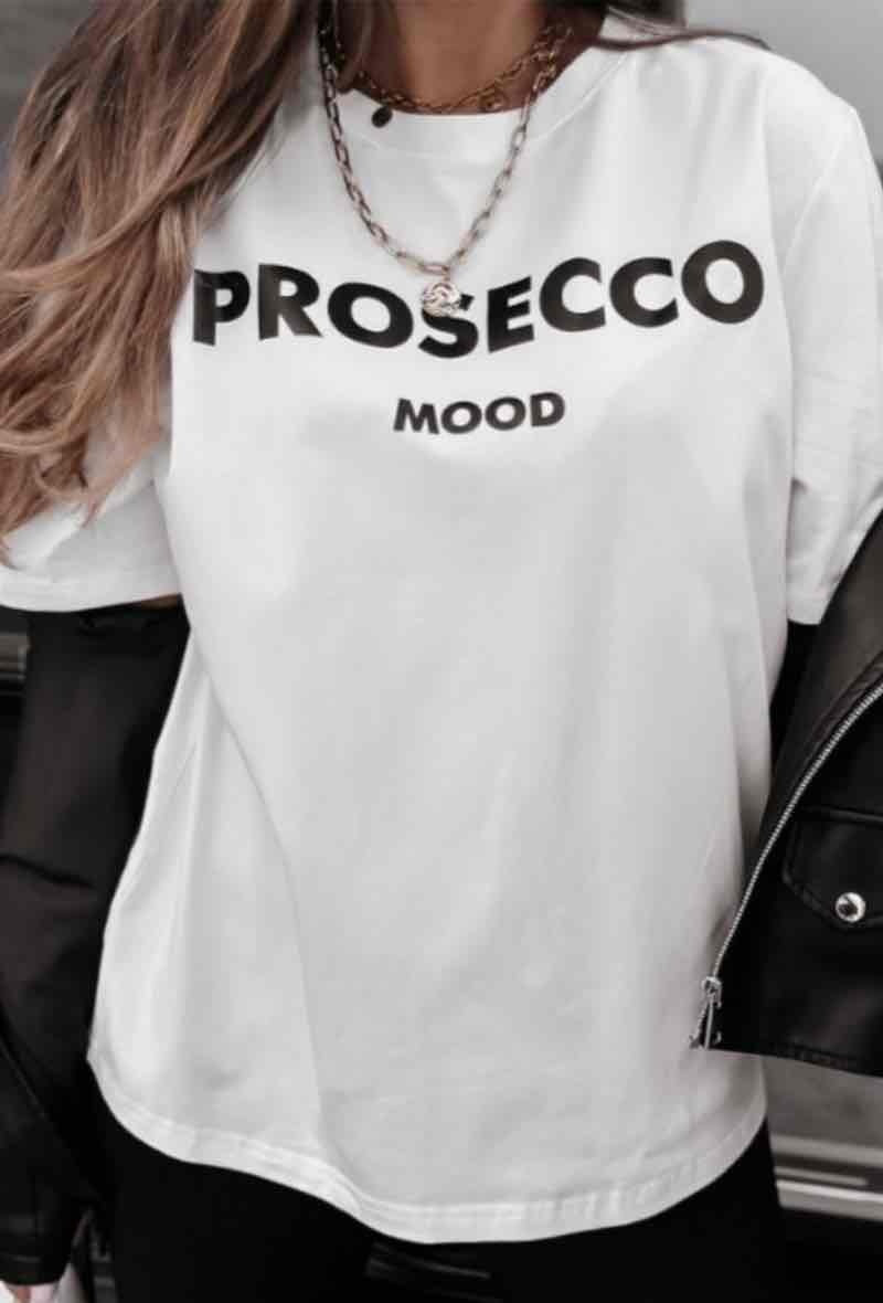 KOKVILNAS T-KREKLS "PROSECCO MOOD" BALTS AR MELNU