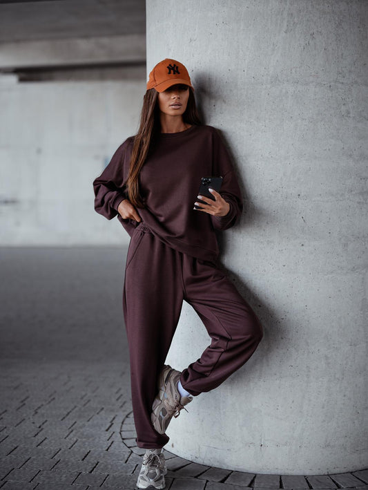 BRŪNS KOKVILNAS BRĪVĀ LAIKA KOSTĪMS